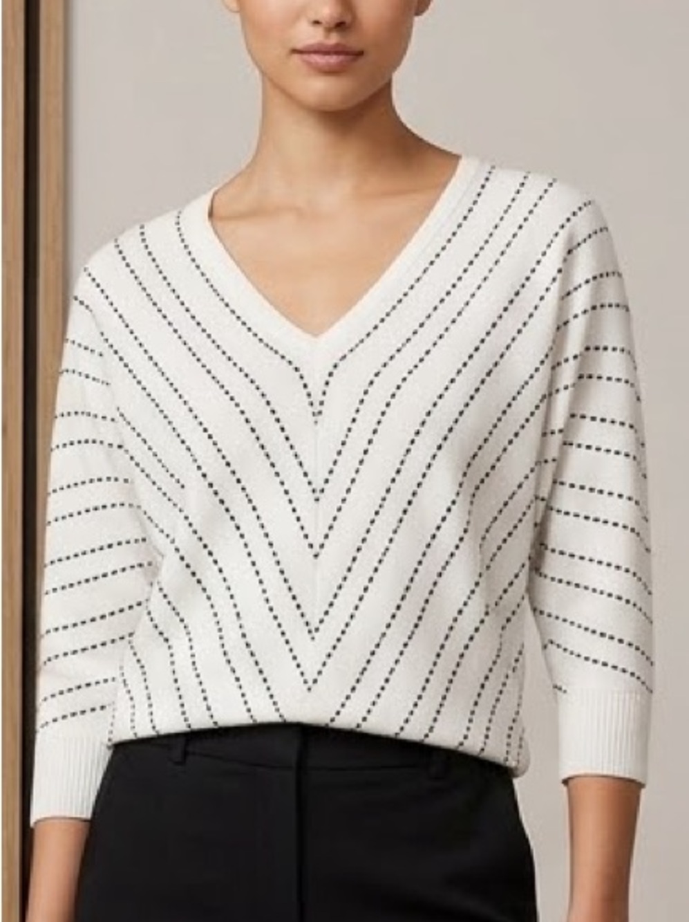 V-Neck White Stripe Knit Blouse